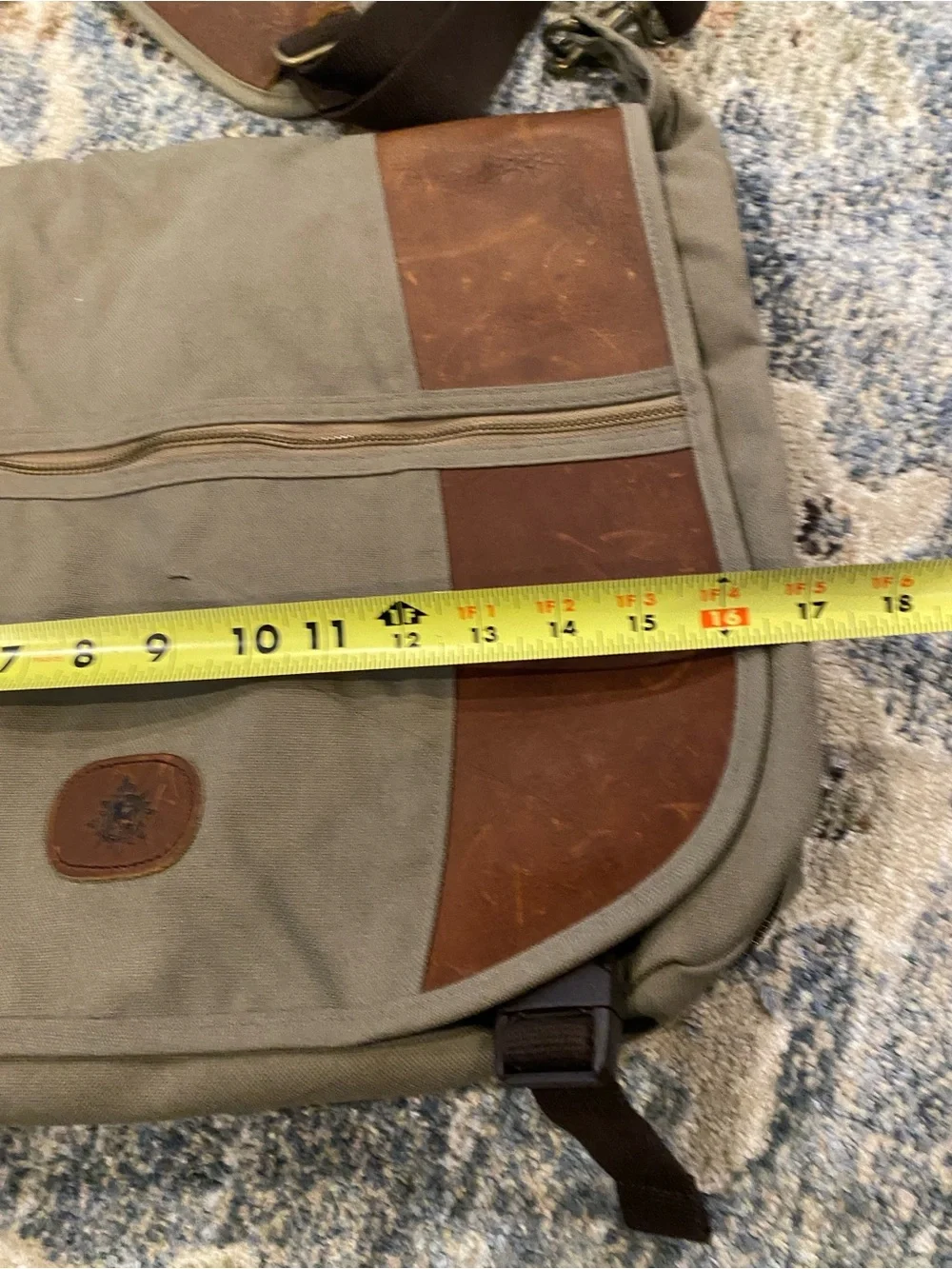 Bag, Men's Canvas Messenger Olive w/Brown Leather Trim